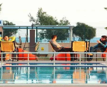 Volkii Hotel 